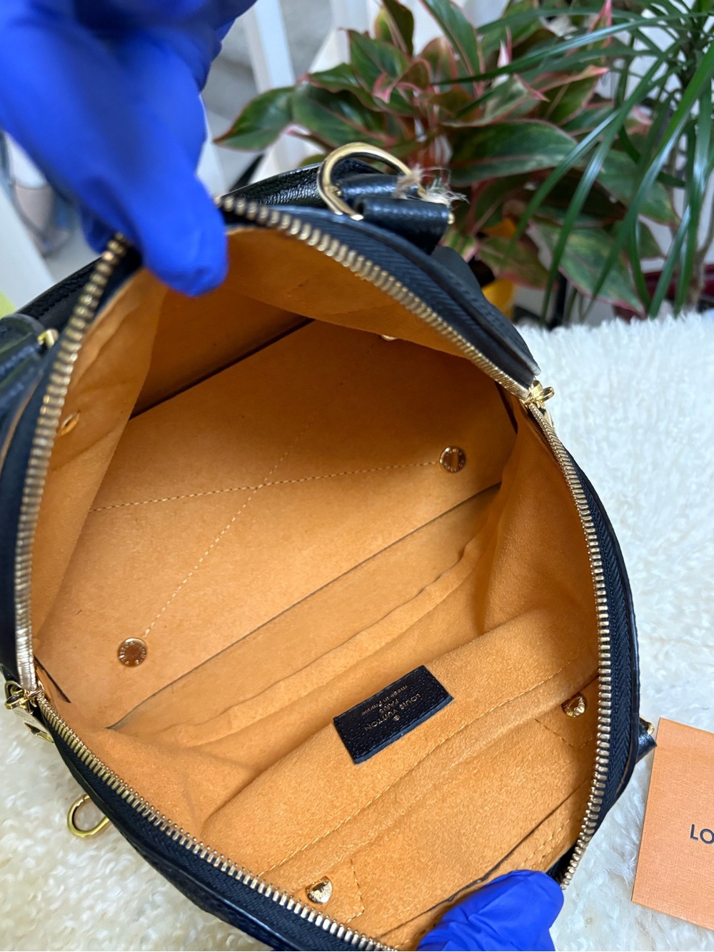 Louis Vuitton Black Alma BB Satchel with Gold Hardware - Picture 6 of 9